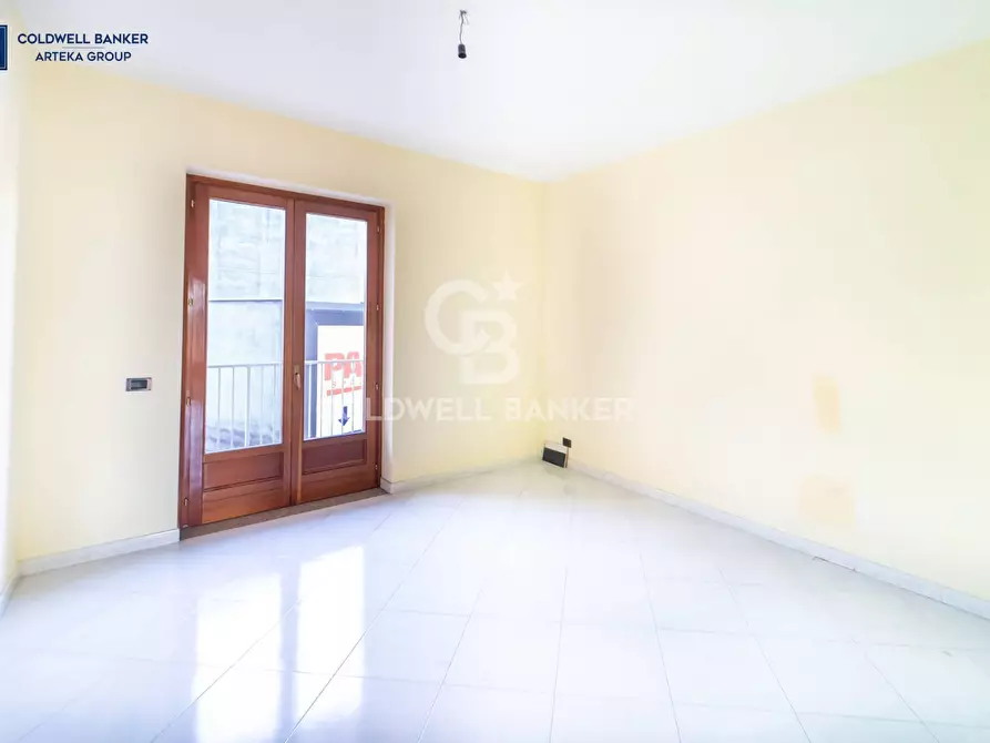 Immagine 30 di Appartamento in vendita  in Via Salvatore Vigo 97 a Acireale