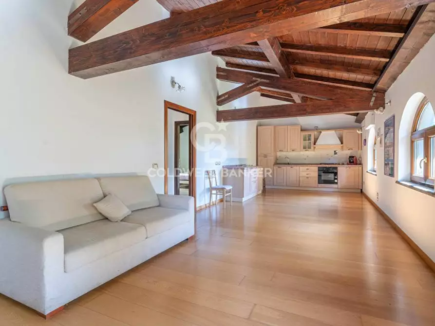 Immagine 10 di Villa in vendita  in S.P. Santa Severa - Tolfa km. 17.500 a Allumiere