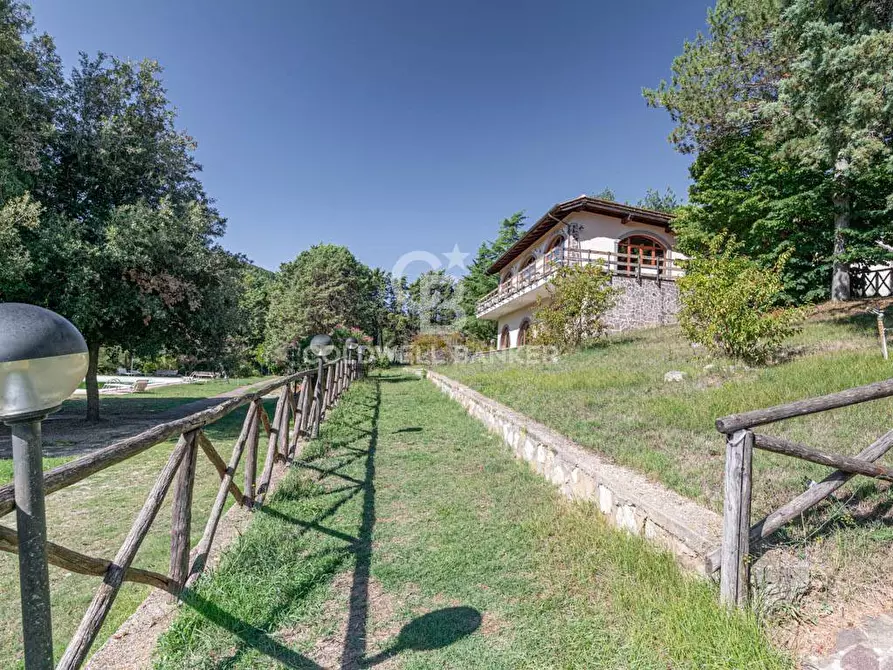 Immagine 18 di Villa in vendita  in S.P. Santa Severa - Tolfa km. 17.500 a Allumiere