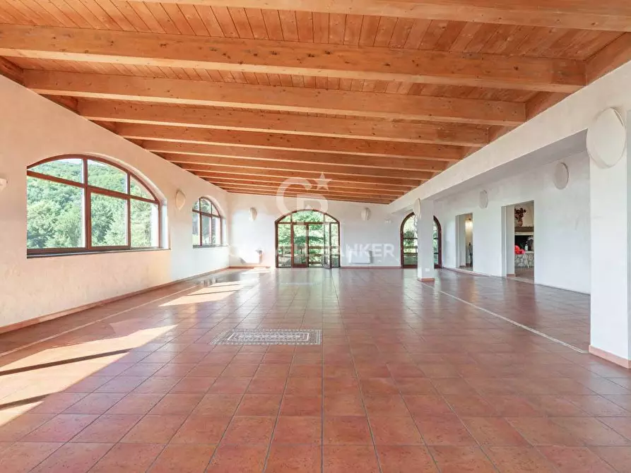 Immagine 32 di Villa in vendita  in S.P. Santa Severa - Tolfa km. 17.500 a Allumiere