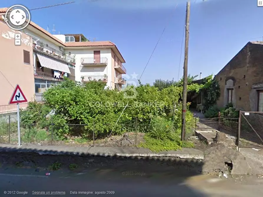 Immagine 35 di Locale commerciale in vendita  in via Badalà 31 a Fiumefreddo Di Sicilia