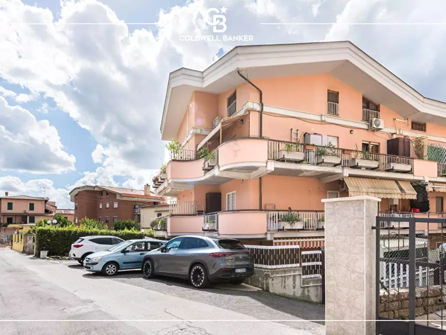 Immagine 1 di Appartamento in vendita  in Via dei Bolognesi 16/A a Albano Laziale