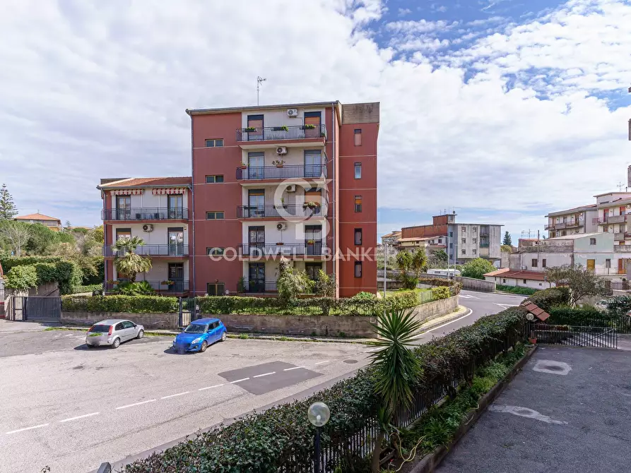 Immagine 2 di Appartamento in vendita  in Largo Giovanni Meli 2 a Catania