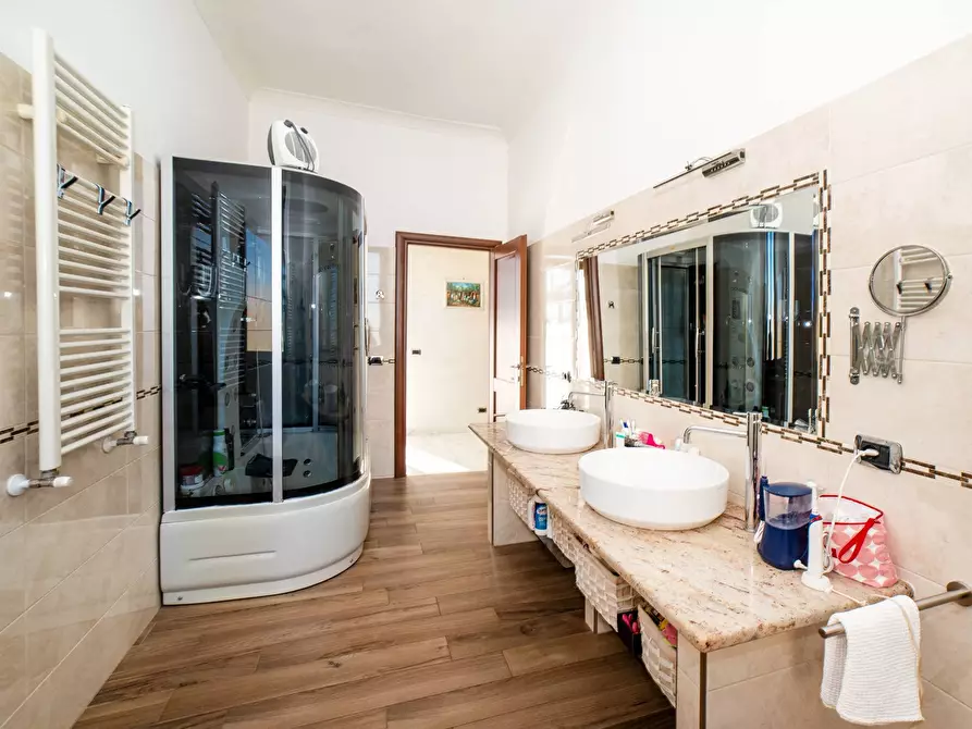 Immagine 14 di Attico in vendita  in Via Pellegrino Matteucci a Roma