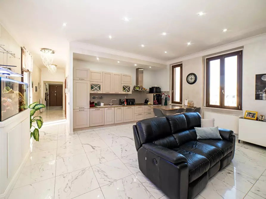 Immagine 17 di Attico in vendita  in Via Pellegrino Matteucci a Roma