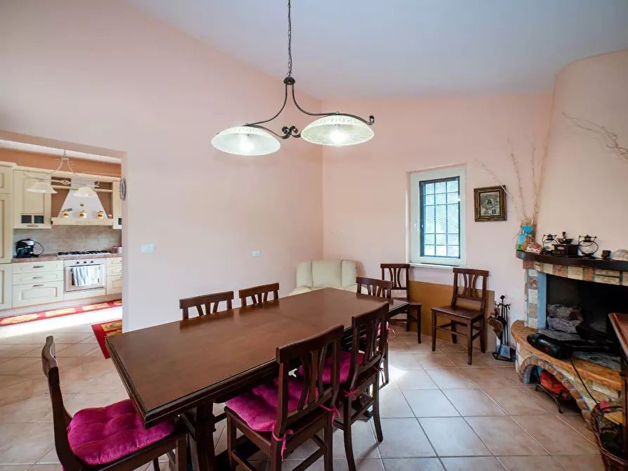 Immagine 16 di Villa in vendita  in Via Dei Ricciari a Roma