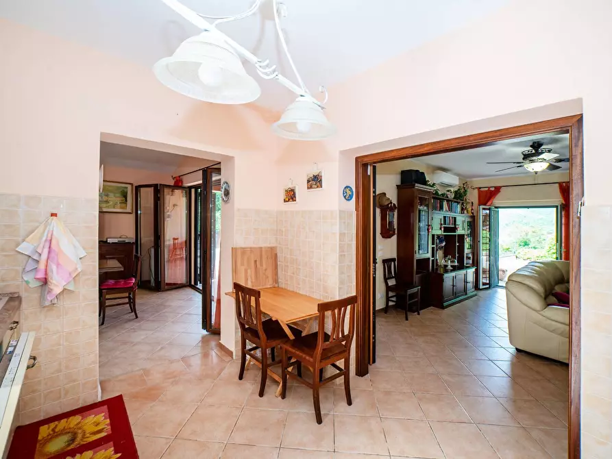 Immagine 19 di Villa in vendita  in Via Dei Ricciari a Roma