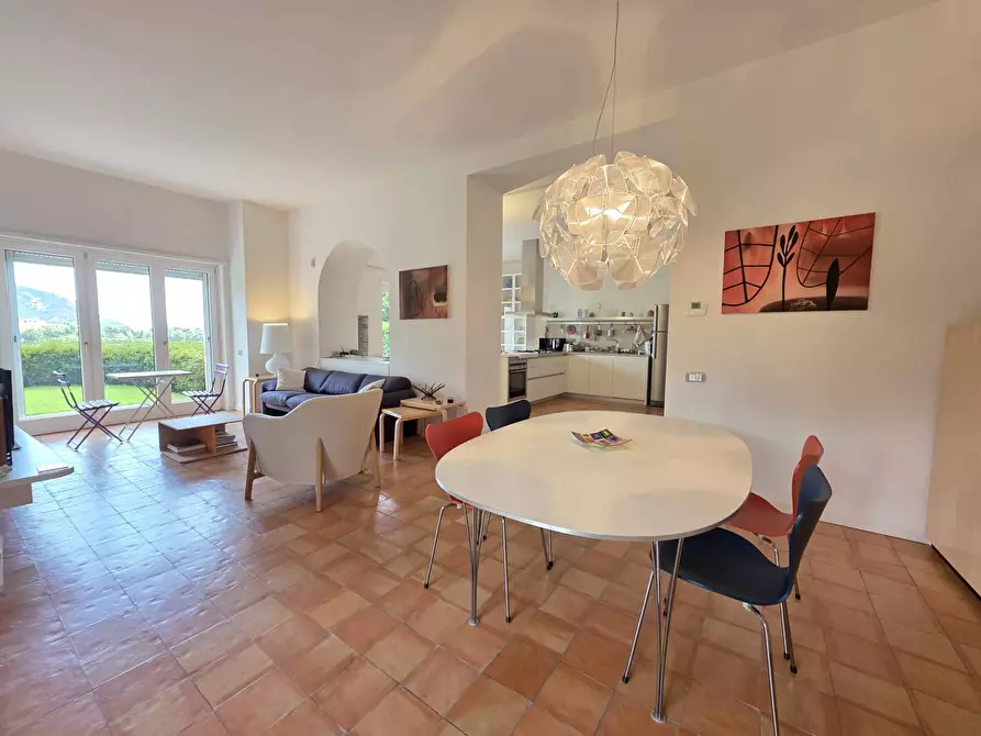 Immagine 4 di Casa semindipendente in vendita  in Via Nicola Pastore 2/bis a Cava De' Tirreni