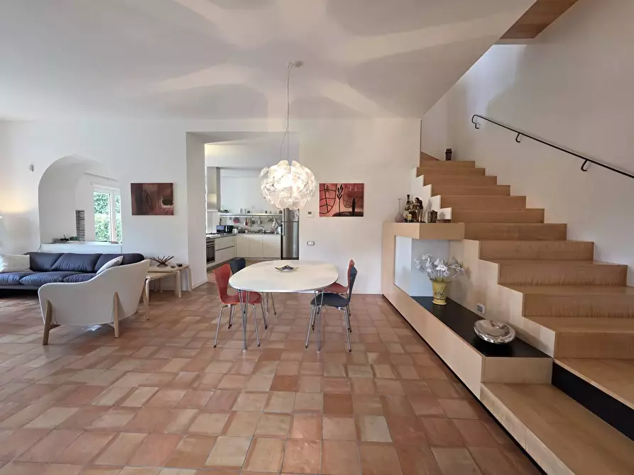 Immagine 3 di Casa semindipendente in vendita  in Via Nicola Pastore 2/bis a Cava De' Tirreni