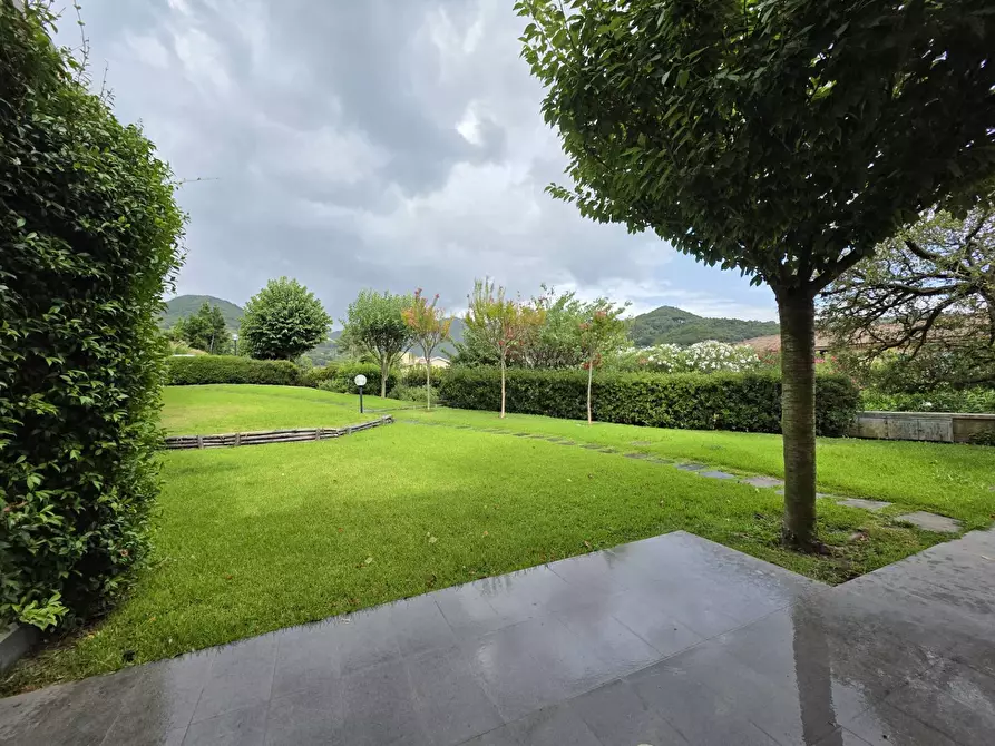 Immagine 18 di Casa semindipendente in vendita  in Via Nicola Pastore 2/bis a Cava De' Tirreni