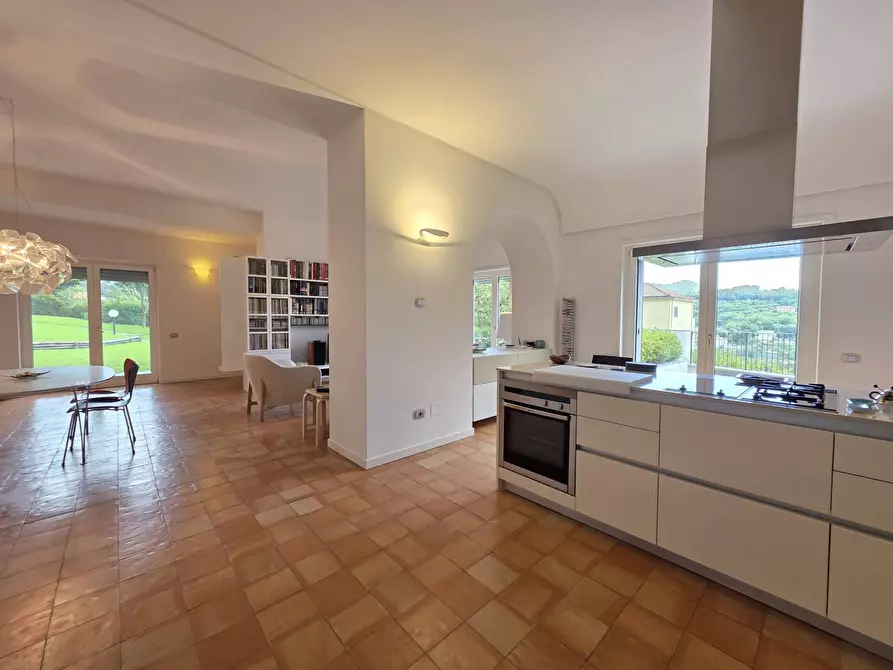 Immagine 11 di Casa semindipendente in vendita  in Via Nicola Pastore 2/bis a Cava De' Tirreni