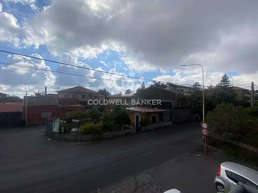 Immagine 32 di Appartamento in vendita  in Via Leonardo Da Vinci 43 a Trecastagni