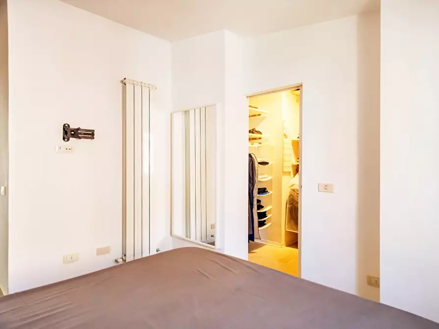 Immagine 7 di Appartamento in vendita  in Via Santa Giovanna Elisabetta 66 a Roma