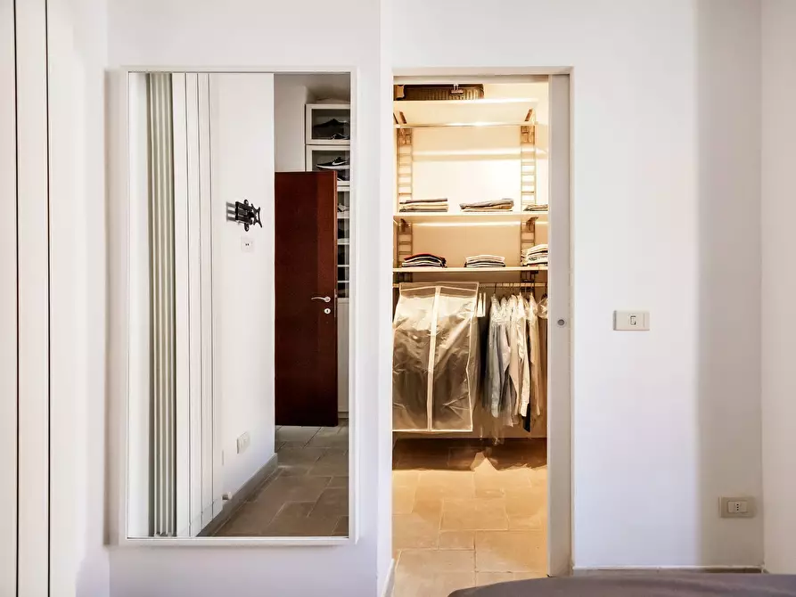 Immagine 15 di Appartamento in vendita  in Via Santa Giovanna Elisabetta 66 a Roma