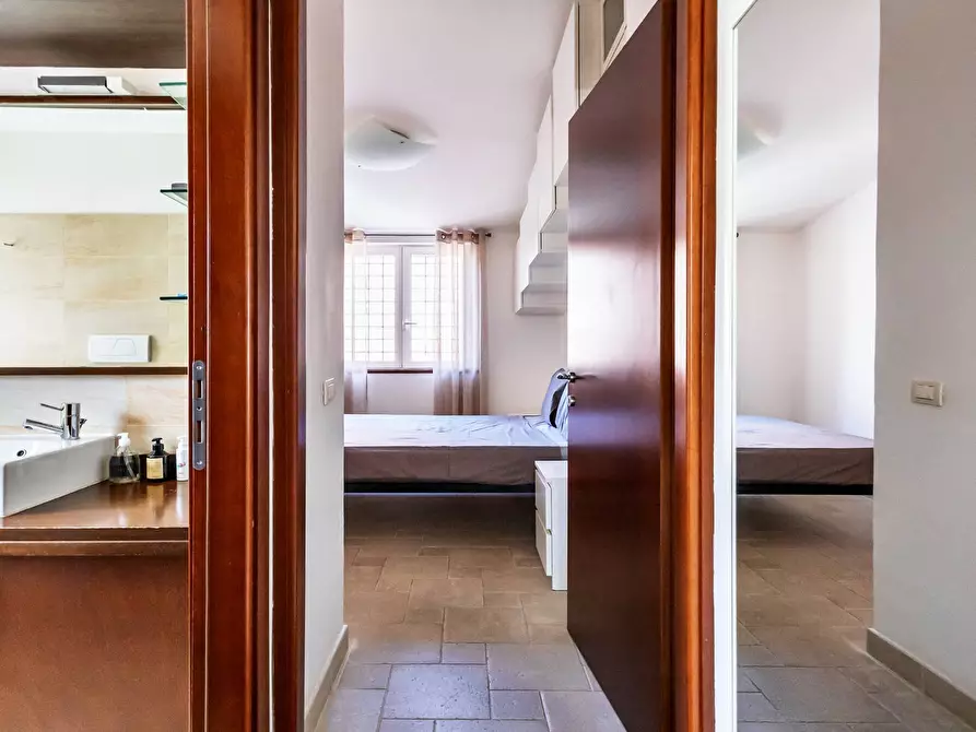 Immagine 22 di Appartamento in vendita  in Via Santa Giovanna Elisabetta 66 a Roma