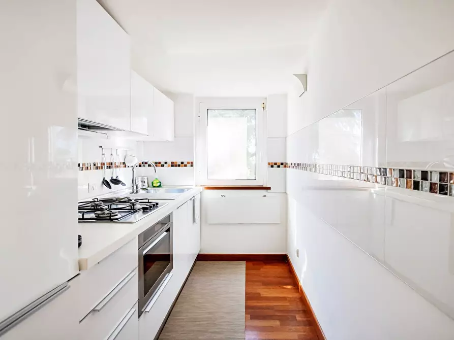 Immagine 23 di Appartamento in vendita  in Via Santa Giovanna Elisabetta 66 a Roma