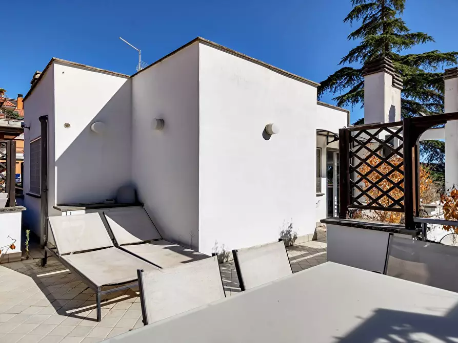 Immagine 32 di Appartamento in vendita  in Via Santa Giovanna Elisabetta 66 a Roma