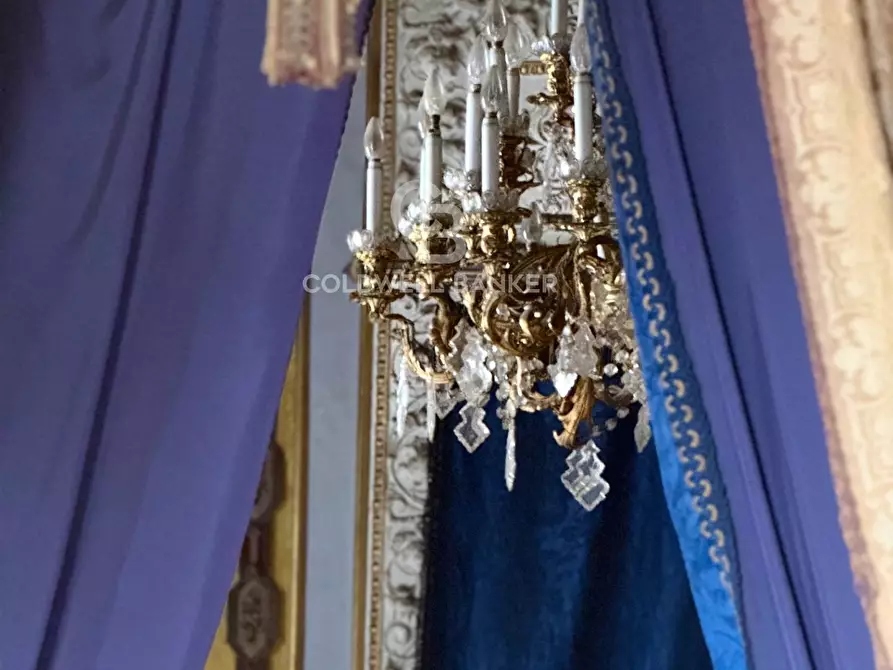 Immagine 24 di Palazzo in vendita  in Corso Savoia 84 a Acireale