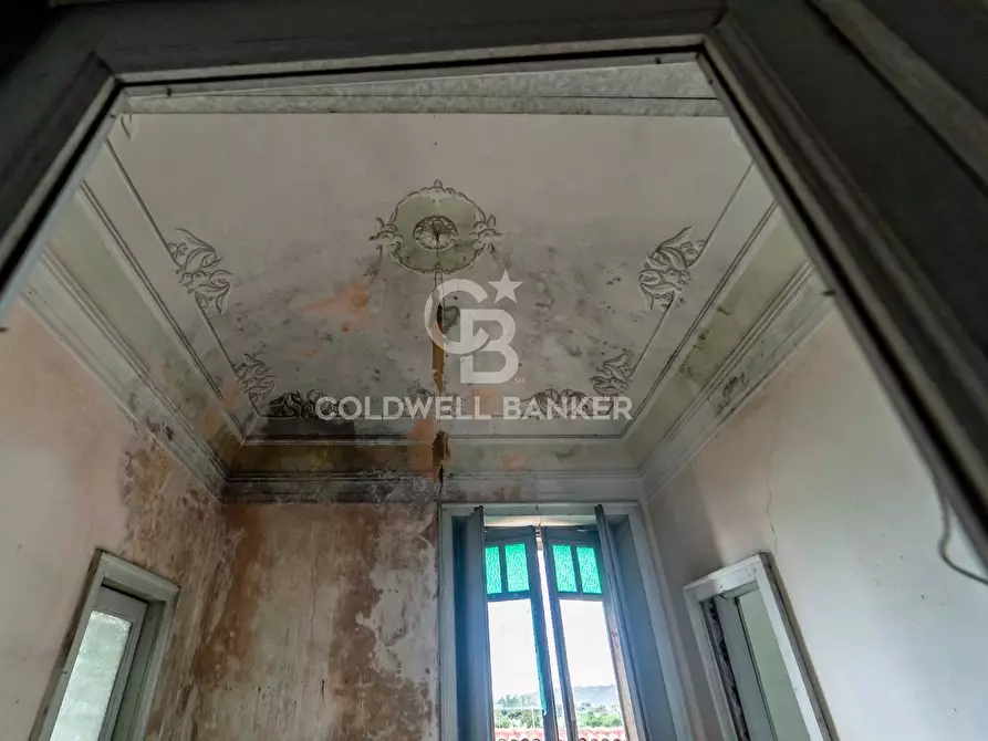 Immagine 27 di Rustico / casale in vendita  in via maugeri 7 a Acireale