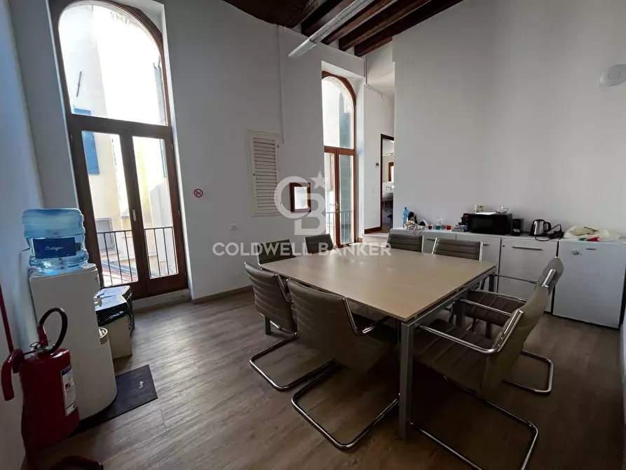 Immagine 2 di Ufficio in affitto  in Ponte dei Bareteri a Venezia
