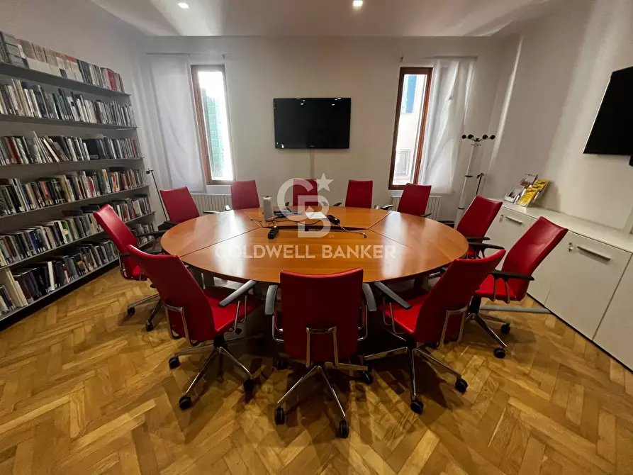 Immagine 24 di Ufficio in affitto  in Ponte dei Bareteri a Venezia