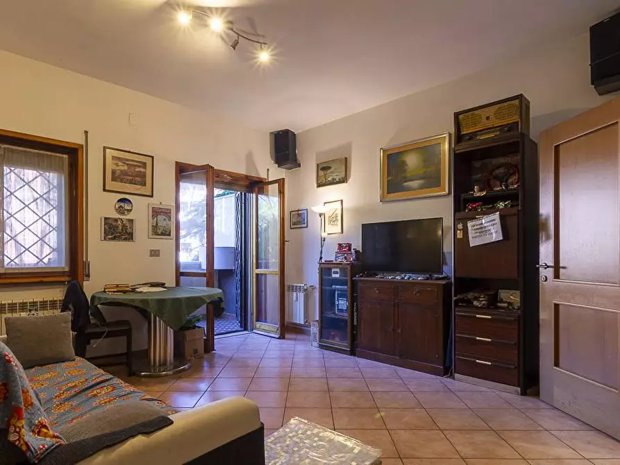 Immagine 16 di Appartamento in vendita  in Via Marino Ghetaldi 33 a Roma