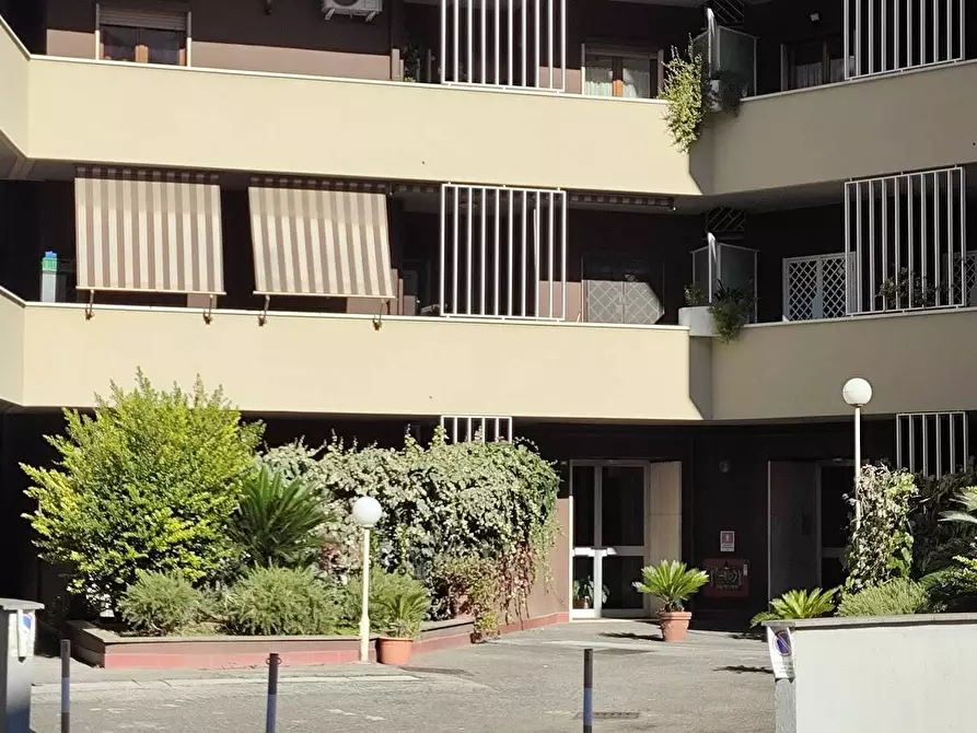 Immagine 8 di Appartamento in vendita  in Via Marino Ghetaldi 33 a Roma