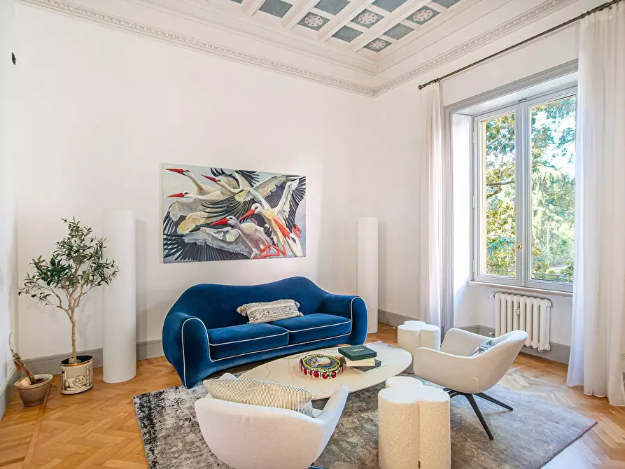 Immagine 4 di Appartamento in vendita  in Via Giovanni Mercadante a Roma