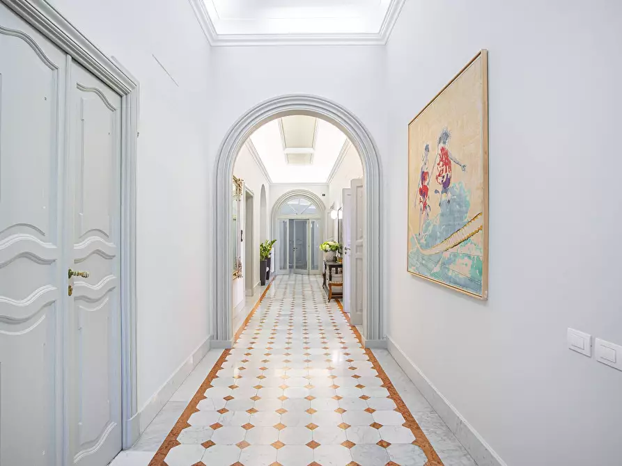 Immagine 15 di Appartamento in vendita  in Via Giovanni Mercadante a Roma