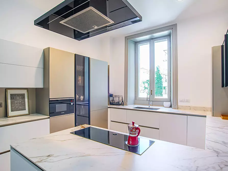 Immagine 19 di Appartamento in vendita  in Via Giovanni Mercadante a Roma