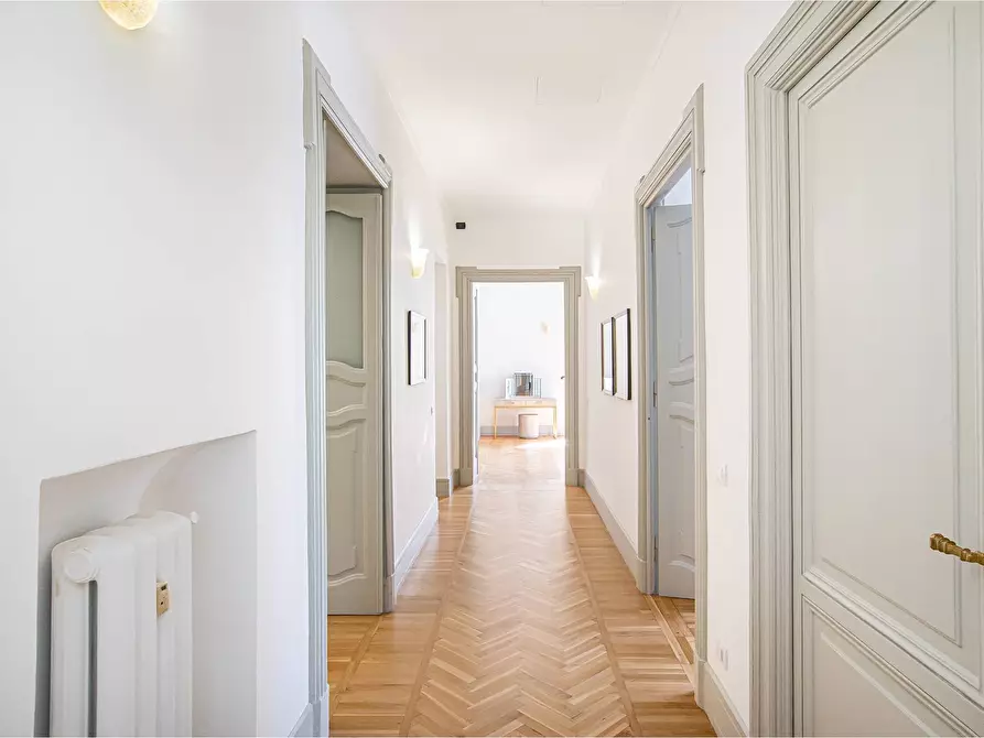 Immagine 32 di Appartamento in vendita  in Via Giovanni Mercadante a Roma