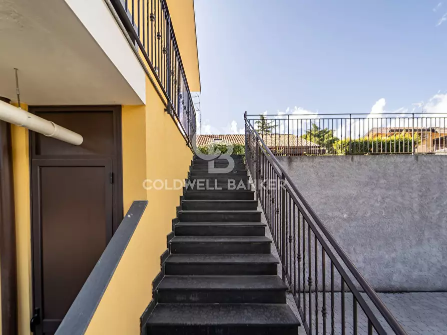 Immagine 8 di Villa in vendita  in via magenta 26 a Mascalucia