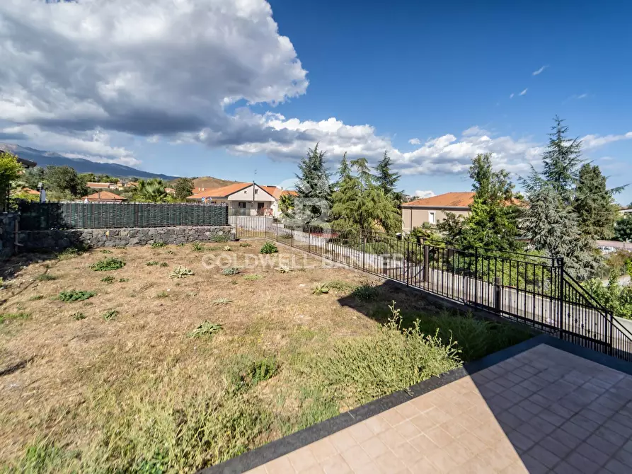 Immagine 27 di Villa in vendita  in via magenta 26 a Mascalucia