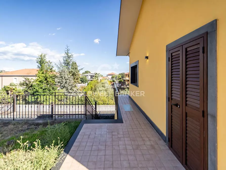 Immagine 28 di Villa in vendita  in via magenta 26 a Mascalucia