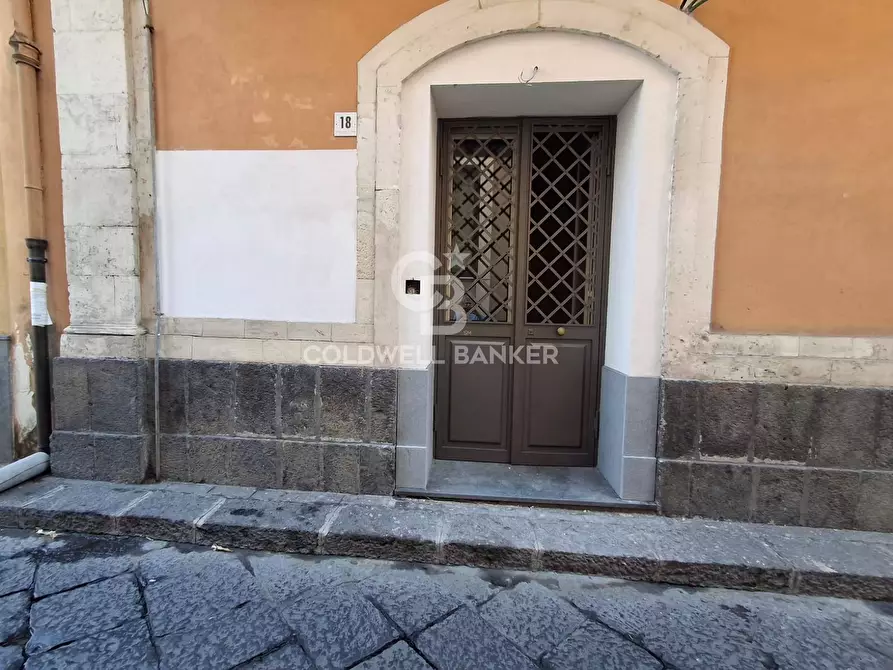 Immagine 1 di Villa in vendita  in Via San Francesco Di Paola 18 a Acireale