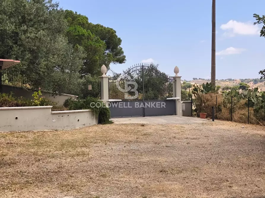 Immagine 26 di Villa in vendita  in Via delle Balatazze a Caltagirone
