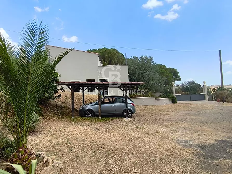 Immagine 27 di Villa in vendita  in Via delle Balatazze a Caltagirone