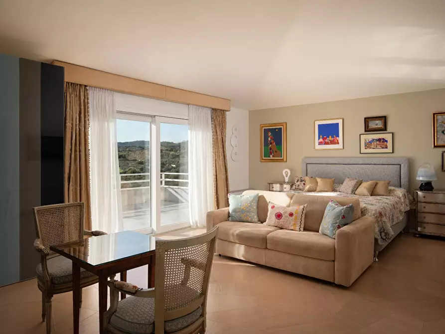 Immagine 14 di Villa in vendita  in Via Sandro Pertini 5 a Galtelli