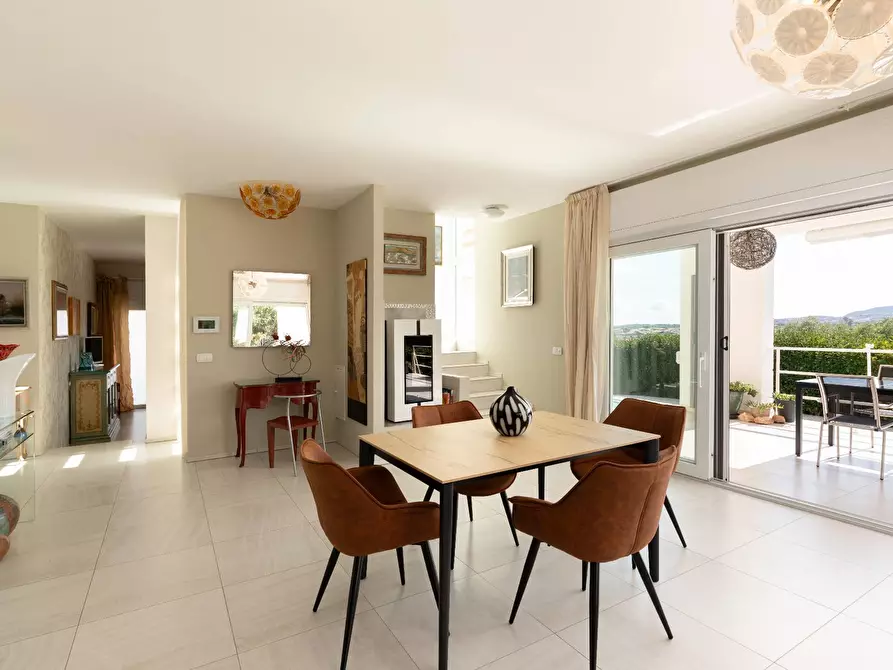 Immagine 10 di Villa in vendita  in Via Sandro Pertini 5 a Galtelli