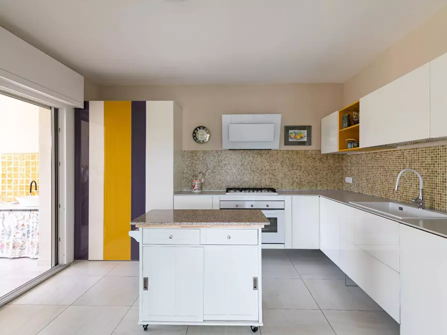 Immagine 12 di Villa in vendita  in Via Sandro Pertini 5 a Galtelli