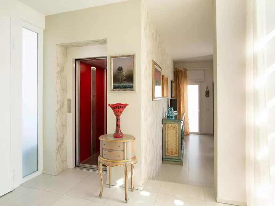 Immagine 8 di Villa in vendita  in Via Sandro Pertini 5 a Galtelli