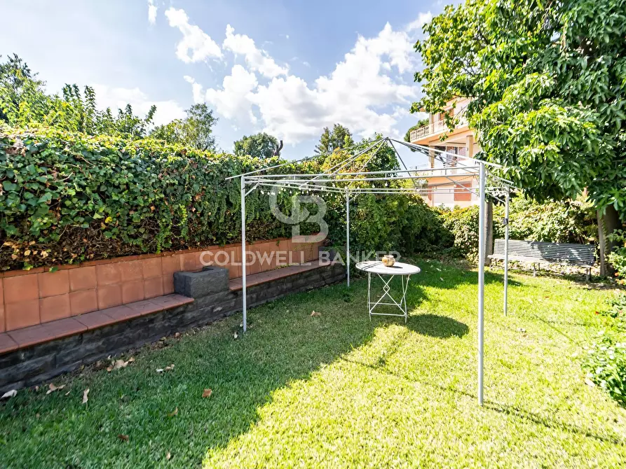 Immagine 30 di Villa in vendita  in Via Giacomo Leopardi 28 a San Gregorio Di Catania