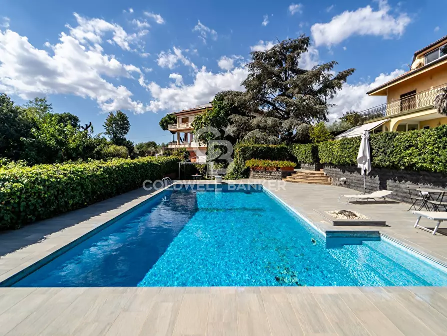 Immagine 3 di Villa in vendita  in Via Giacomo Leopardi 28 a San Gregorio Di Catania