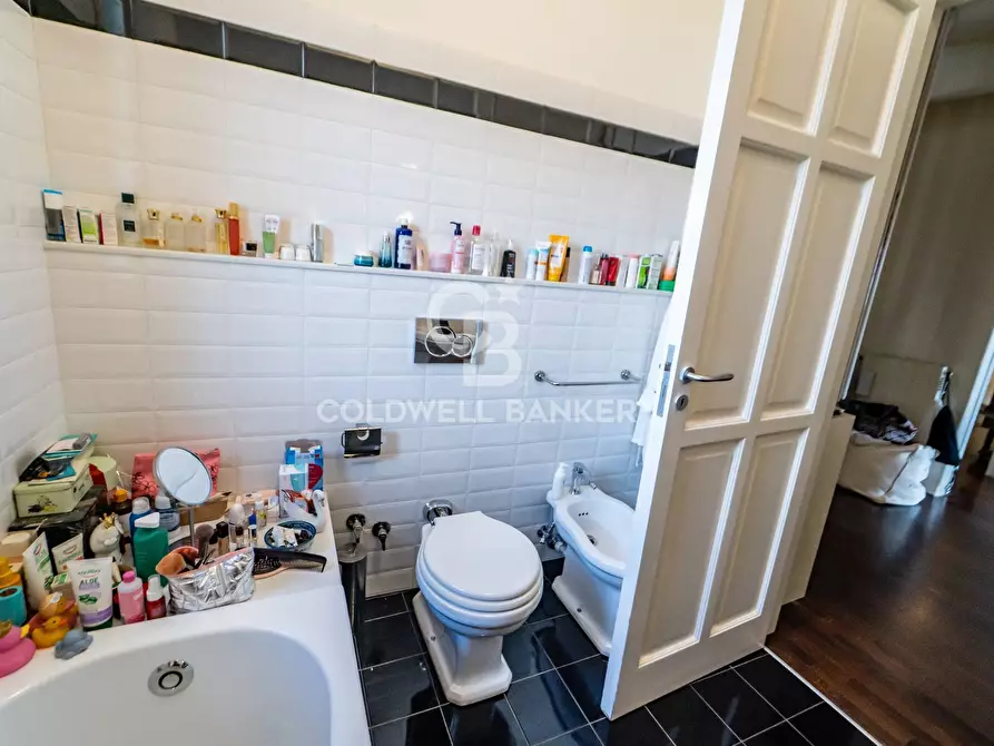 Immagine 54 di Villa in vendita  in Via Giacomo Leopardi 28 a San Gregorio Di Catania