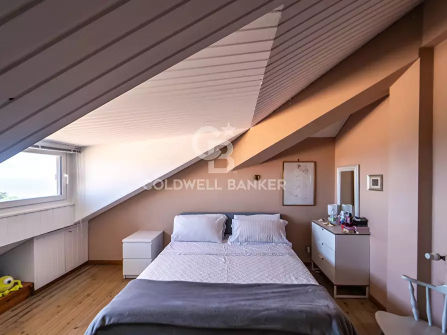 Immagine 58 di Villa in vendita  in Via Giacomo Leopardi 28 a San Gregorio Di Catania