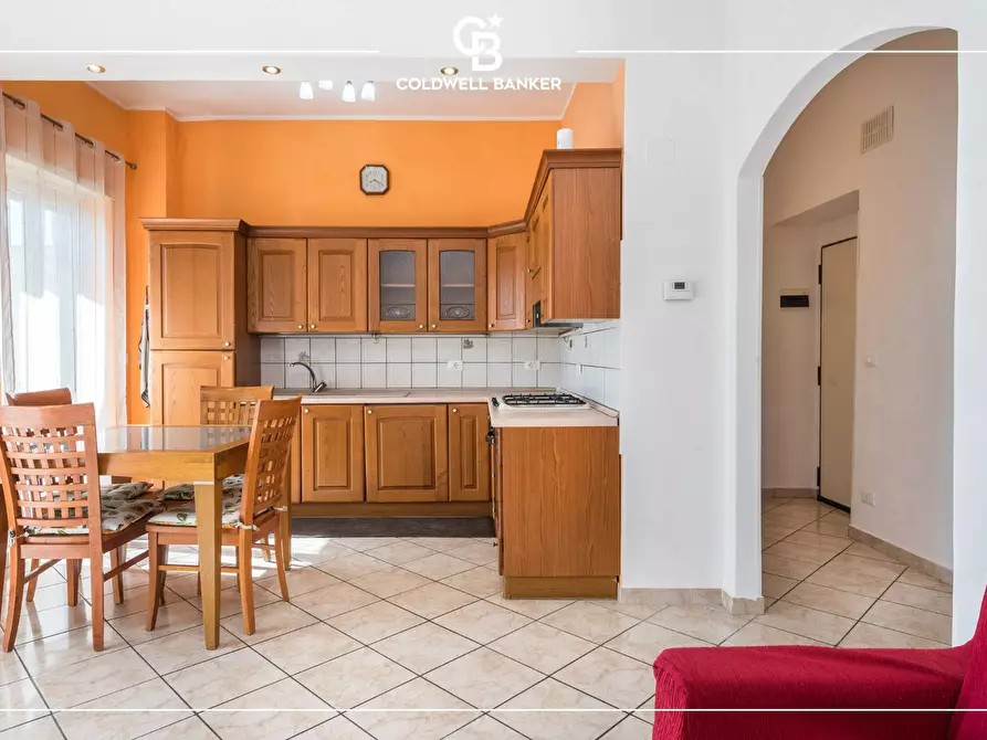 Immagine 1 di Appartamento in vendita  in Viale J. F. Kennedy 99 a Ciampino