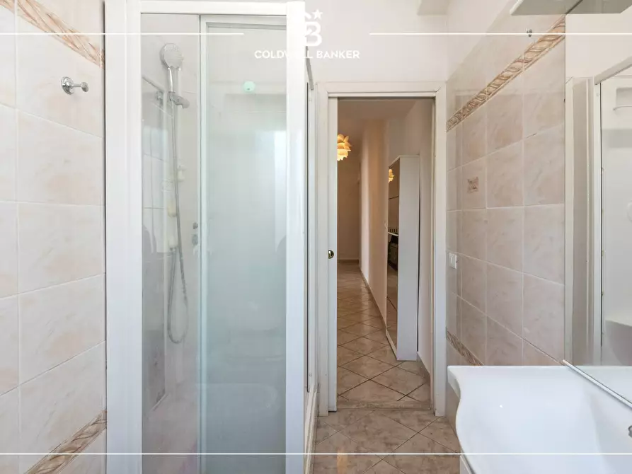 Immagine 12 di Appartamento in vendita  in Viale J. F. Kennedy 99 a Ciampino