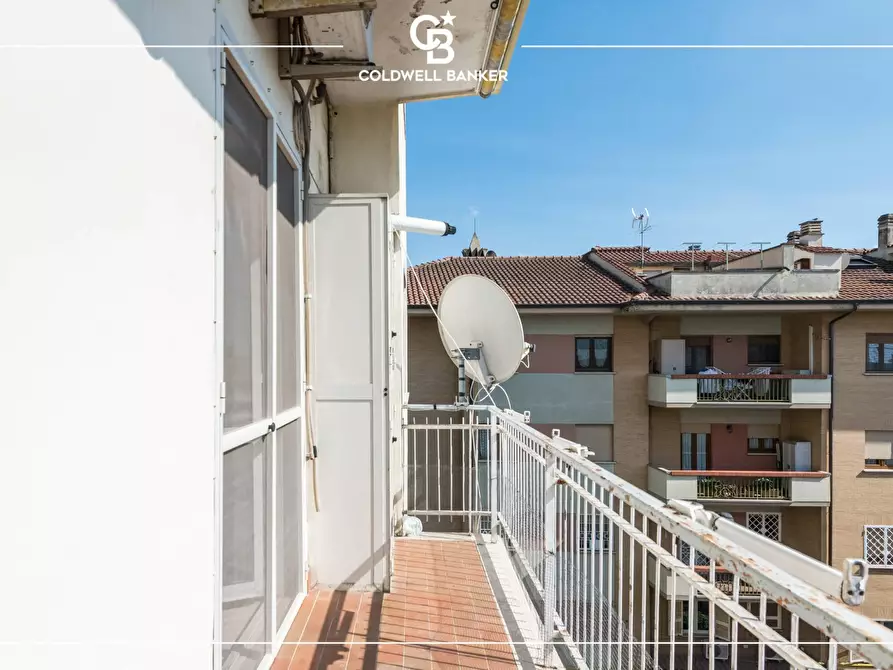 Immagine 14 di Appartamento in vendita  in Viale J. F. Kennedy 99 a Ciampino