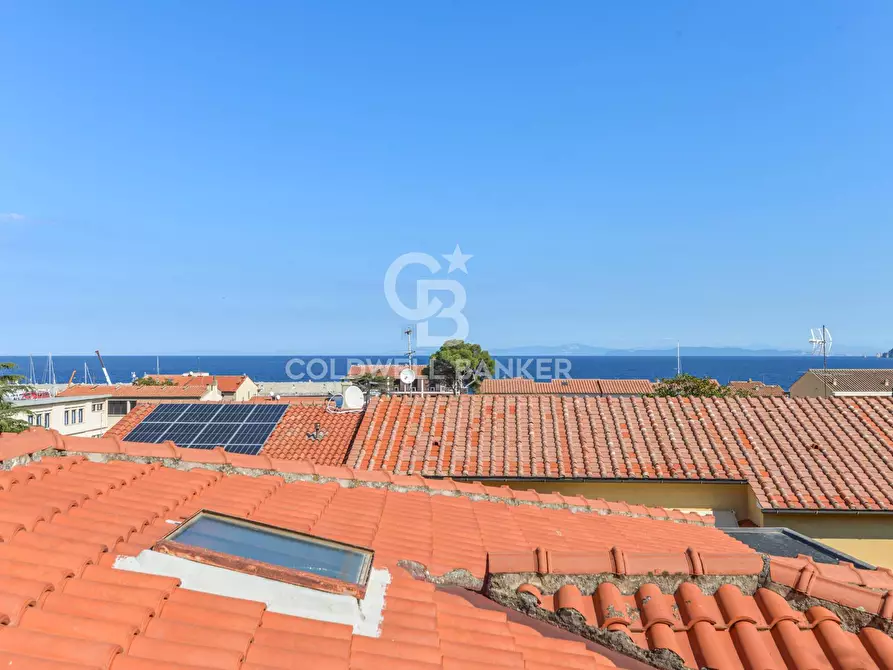 Immagine 2 di Appartamento in vendita  in Via L. Lloyd a Marciana Marina