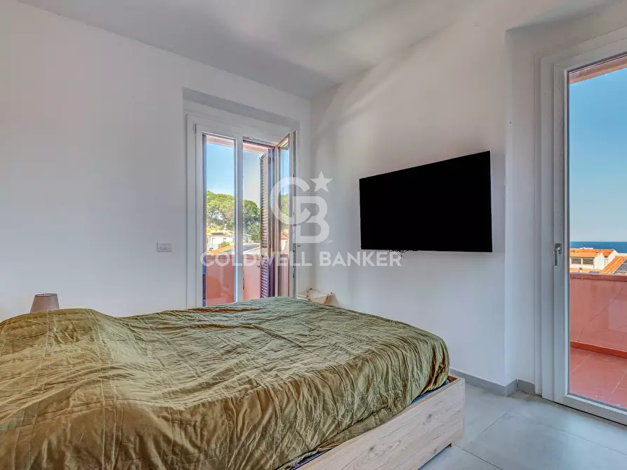 Immagine 7 di Appartamento in vendita  in Via L. Lloyd a Marciana Marina